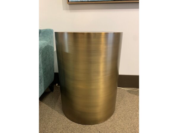 Pedestal - Image 2