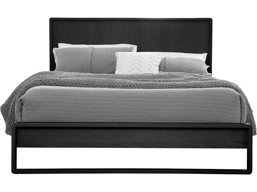 Corsa Queen Panel Bed