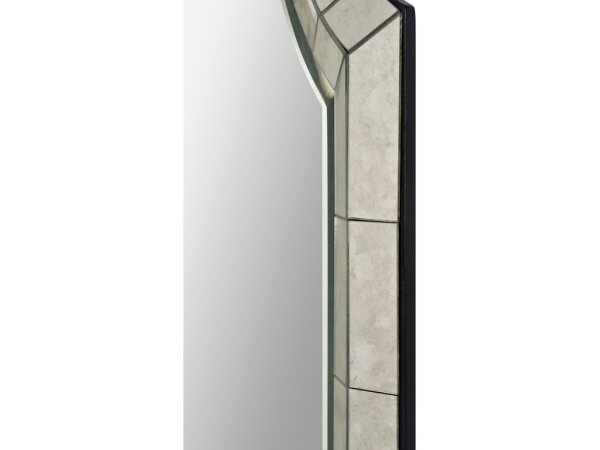 CLARKE - Image 2